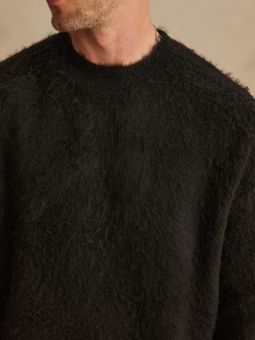 DAN FOX APPAREL Pullover 'Fabrice' in Schwarz