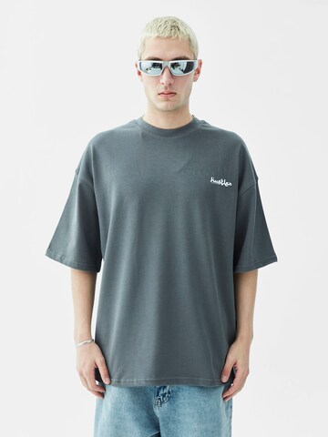 T-Shirt 'Frangipani' VAMOS CLO en gris : devant