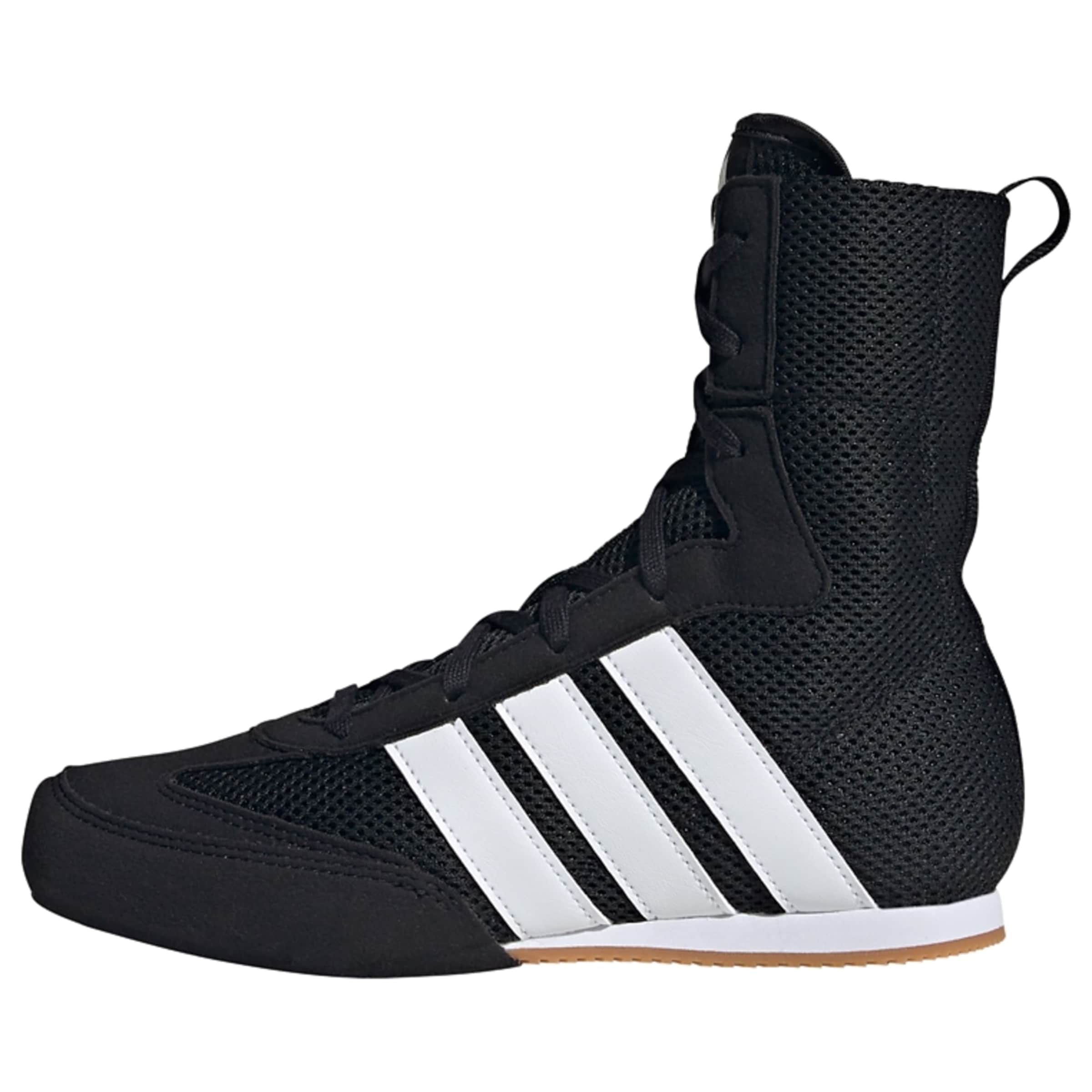 ADIDAS PERFORMANCE Sportschoen 'Classic' in Zwart: voorkant