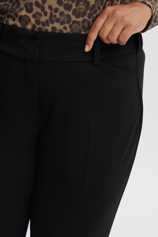 Regular Pantalon à plis 'Nola' Fransa Curve en noir