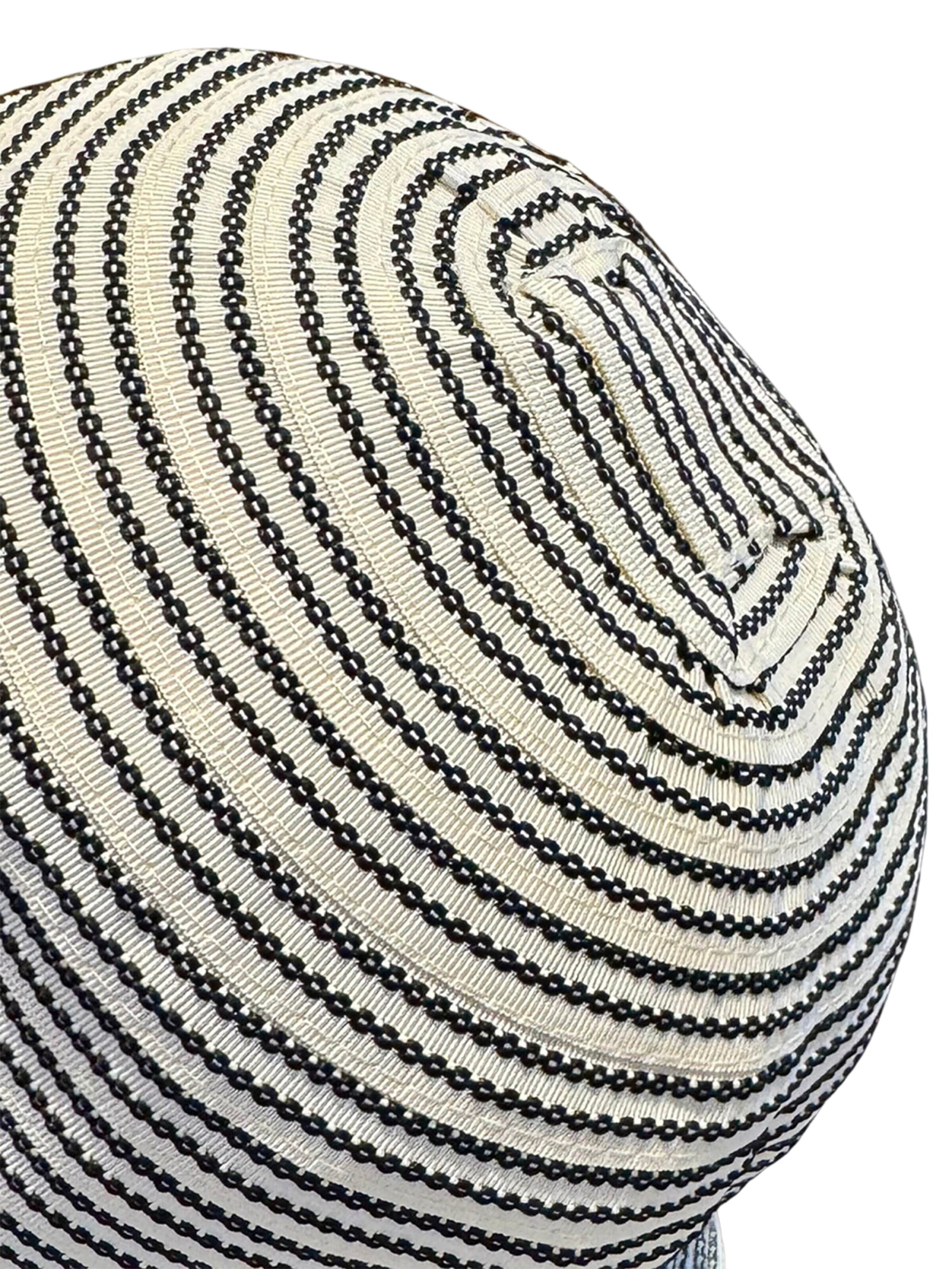 Magicshe Hat in Beige