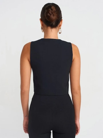 Dilvin Vest 'Westen' in Black