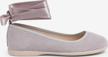 Ballerina di Pisamonas in grigio: frontale