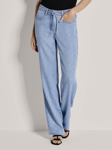 MADELEINE Loose fit Jeans in Blue: front
