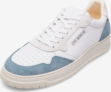 N91 Sneakers 'Vintage One AD' in White: front