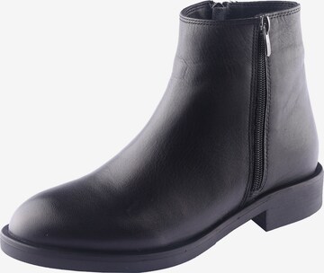 D.MoRo Shoes Winterstiefelette 'Zmira' in Schwarz