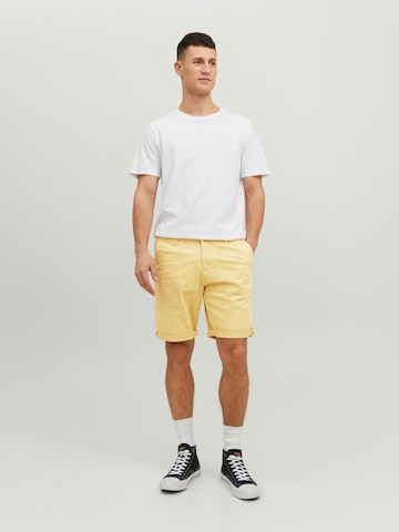 JACK & JONES Regularen Chino hlače | rumena barva