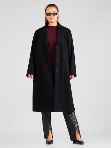 Manteau mi-saison 'ALMA' Selected Femme Curve en noir