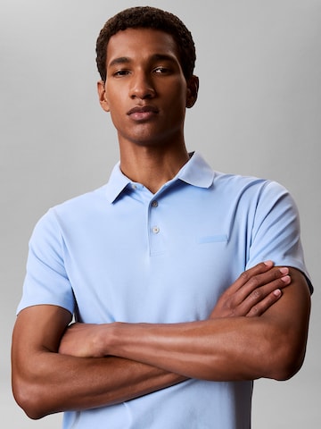T-Shirt Calvin Klein en bleu