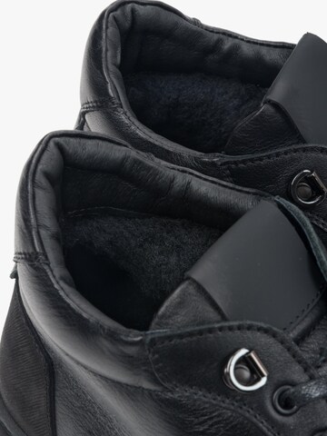 Estro Boots '09-4914' in Zwart