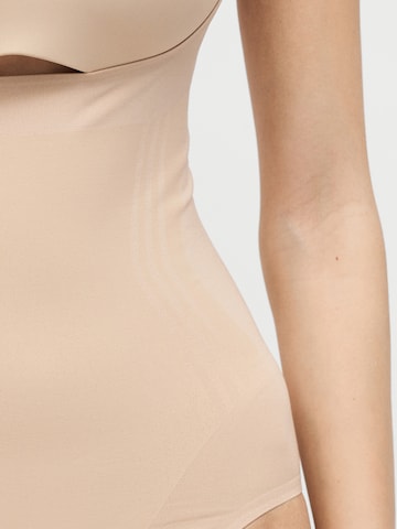 SPANX Shapingbody in Beige