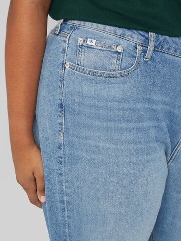 Calvin Klein Jeans PlusSlimfit Traperice 'MOM Jeans PLUS' - plava boja