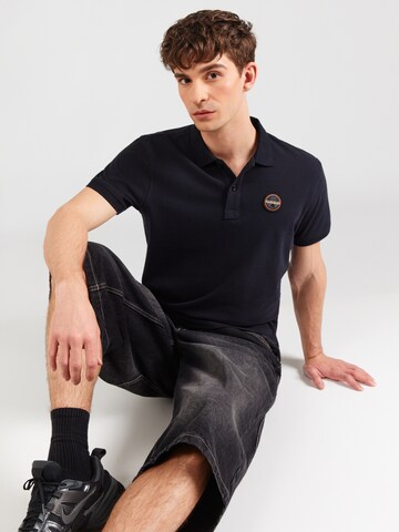 NAPAPIJRI Särk 'EPY', värv must: eest vaates