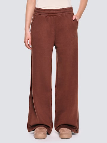 BIG STAR Wide leg Trousers 'MARTAP' in Brown: front