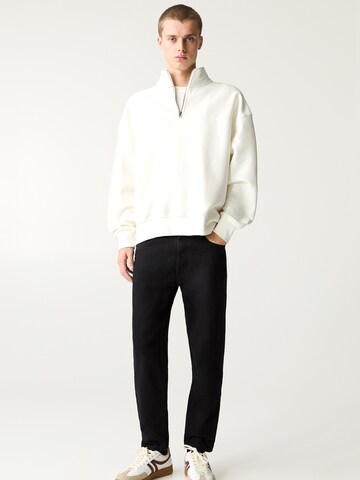 Pull&Bear Regular Jeans in Zwart