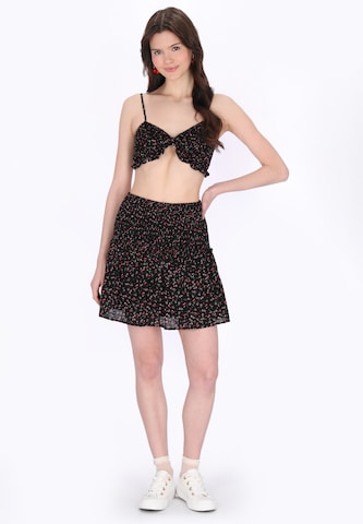 MYMO - Top 'Young Fashion' en negro