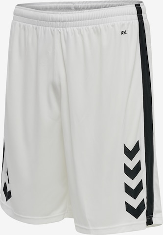 Hummel Regular Sportshorts in Weiß