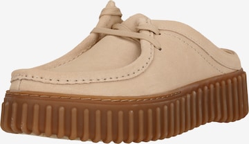 Chaussure basse 'Torhill' CLARKS en beige : devant
