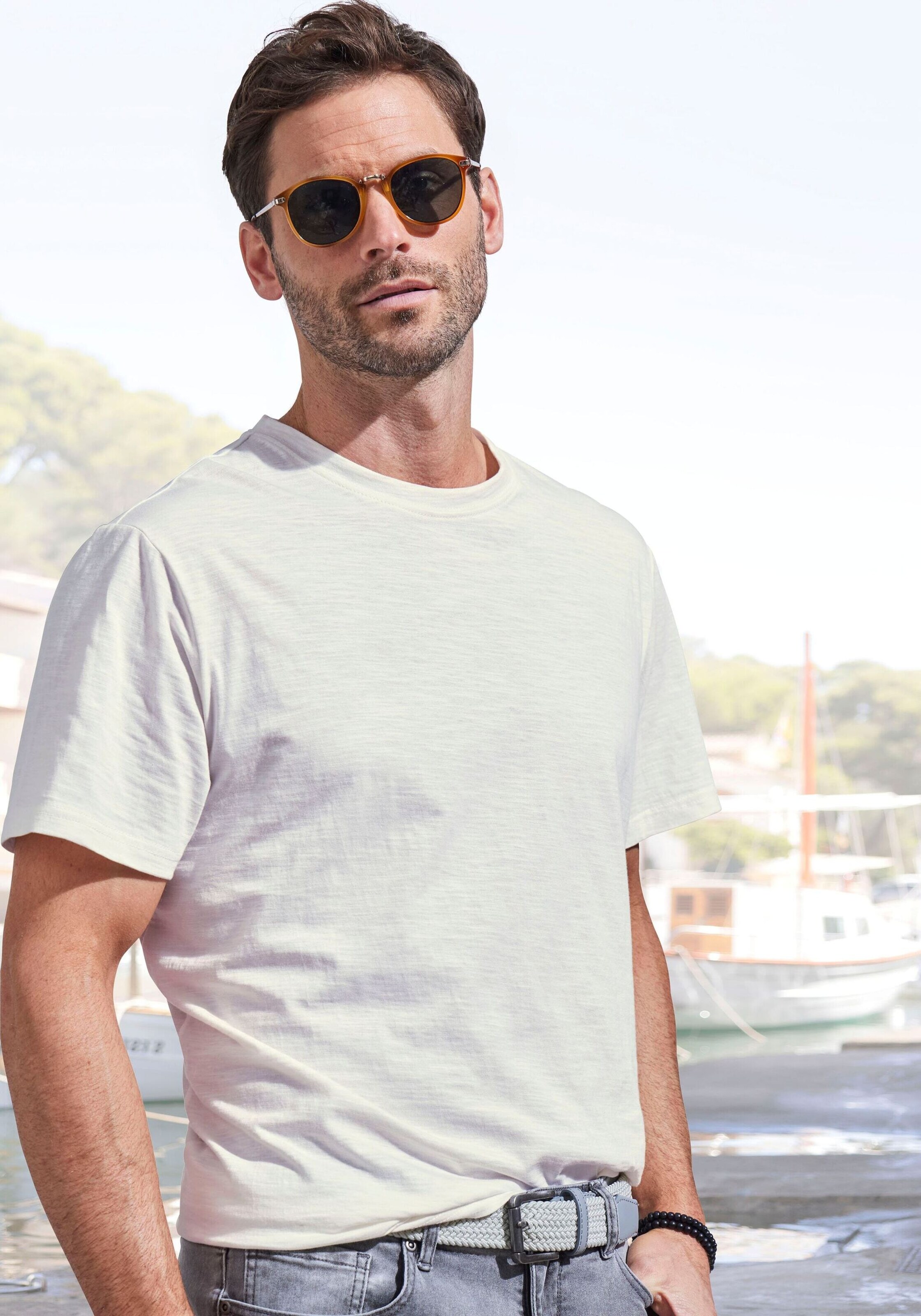 JOHN DEVIN Shirt in White