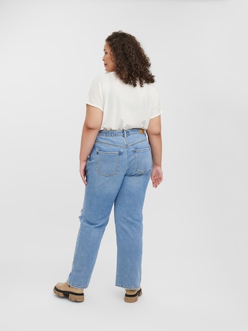 Vero Moda Curve Regular Jeans 'Kithy' in Blue
