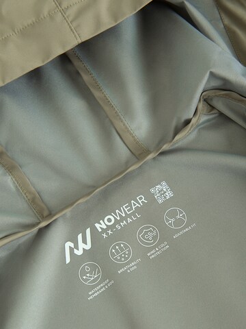 Giacca funzionale di NoWear in verde