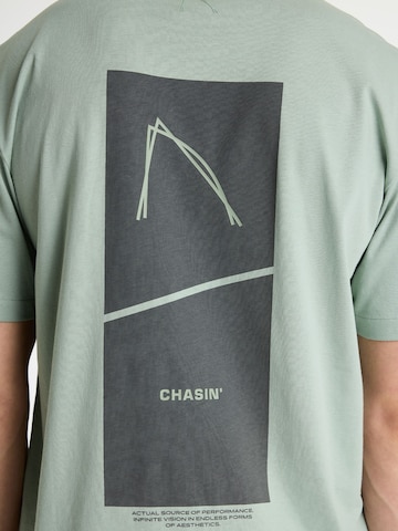 CHASIN' T-Shirt 'Trez' in Grün