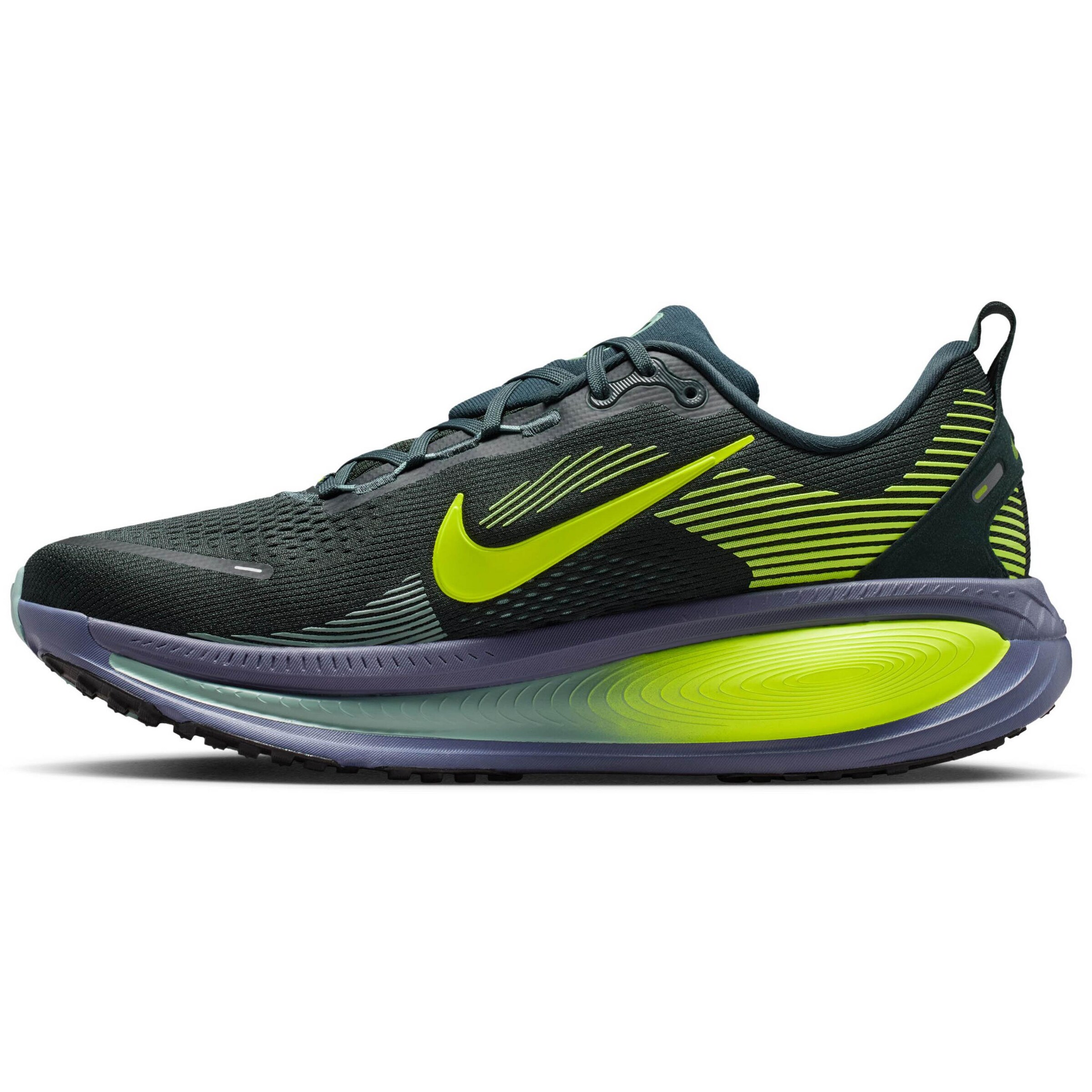 NIKE Running Shoes 'Vomero 18' in Green