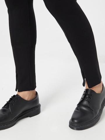 Lindex - Slimfit Leggings 'Issa' em preto