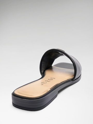 GUESS - Zapatos abiertos 'Ramlan' en negro