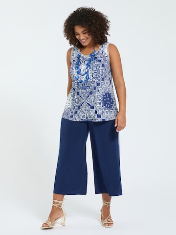Fiorella Rubino Tapered Broek in Blauw: voorkant