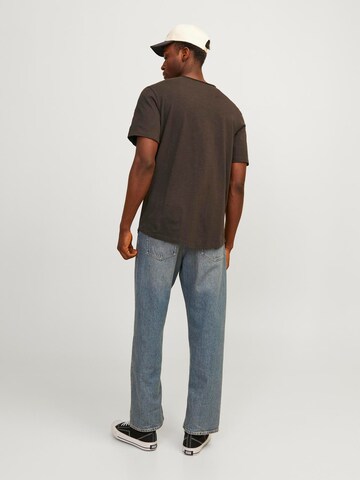 T-Shirt 'JJEBasher' JACK & JONES en marron
