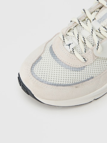 bēšs Jordan Zemie brīvā laika apavi 'Trunner'