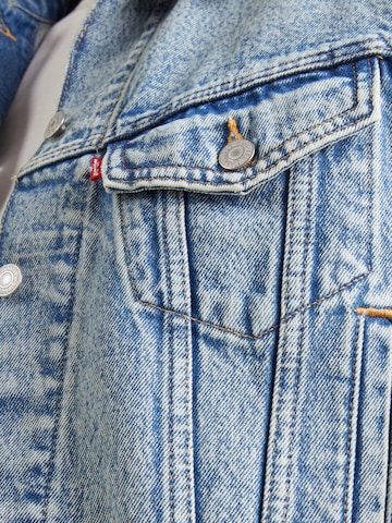 LEVI'S ® Демисезонная куртка в Синий