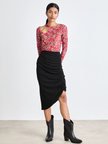 T-shirt 'Damecia' HUGO en rose