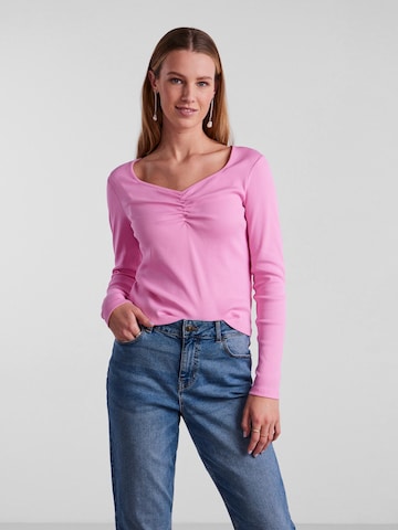 PIECES Koszulka 'Tania' w kolorze różowy: przód
