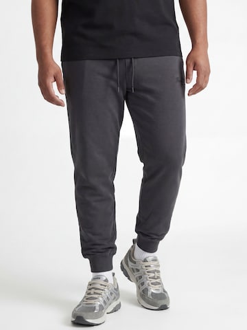 Jack & Jones Plus - Tapered Pantalón 'JPSTGORDON' en gris: frente