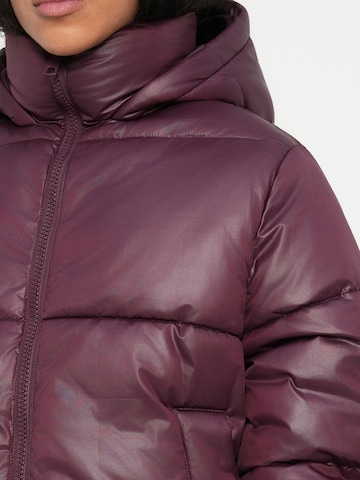 JDY Kurtka przejściowa 'JDYHARPER' w kolorze czerwony