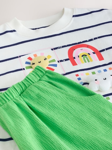 Next - Conjunto en verde