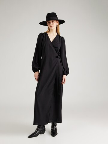 Robe 'GRAFFY' VILA en noir : devant