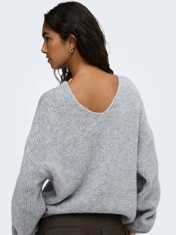 JDY Sweater 'JDYDINEA' in Grey