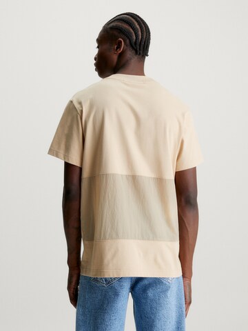 Calvin Klein Jeans T-Shirt in Beige