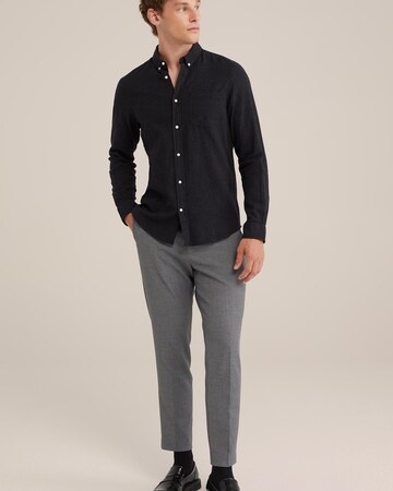 Coupe regular Chemise WE Fashion en noir