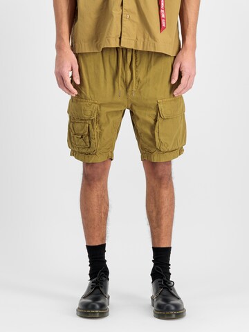 ALPHA INDUSTRIES Обычный Брюки-карго в Зеленый: спереди