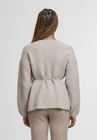 Urban Classics Gebreid vest in Bruin