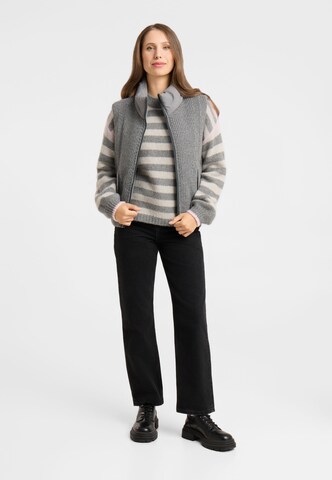 Frieda & Freddies Vest in Grey