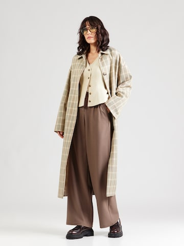 Wide leg Pantaloni con pieghe 'Edda' di ABOUT YOU in marrone