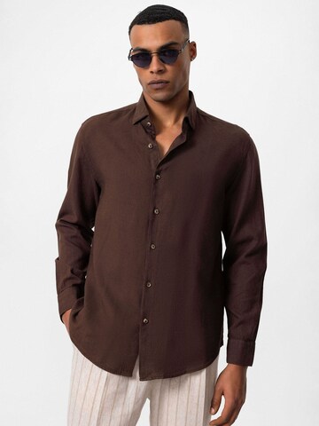 Antioch Regular fit Srajca | rjava barva: sprednja stran