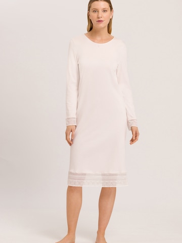 Hanro Nightgown ' Jona ' in Pink: front