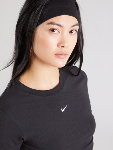 Maglietta 'Chill' di Nike Sportswear in nero