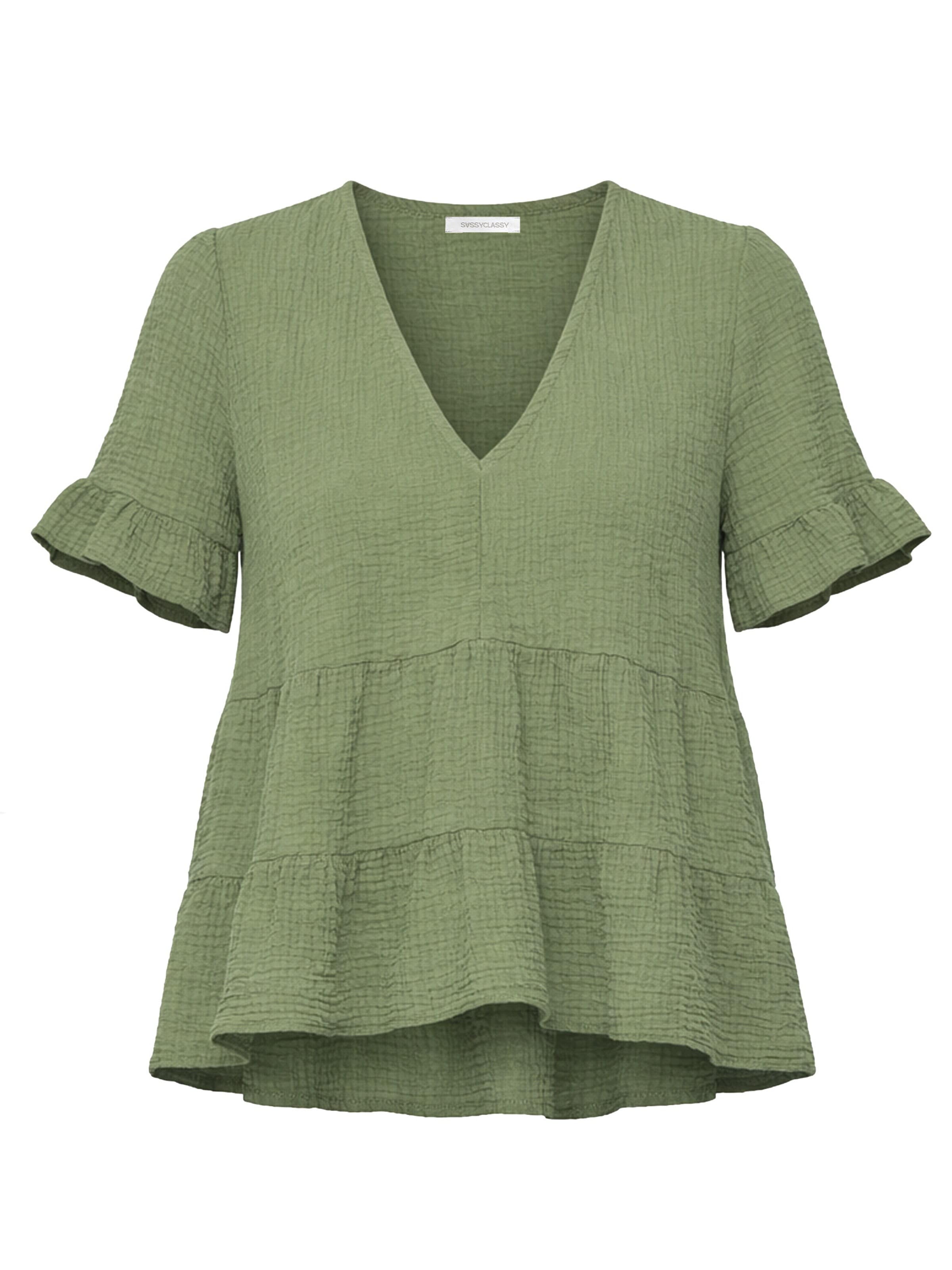 SASSYCLASSY Sweater in Green: front